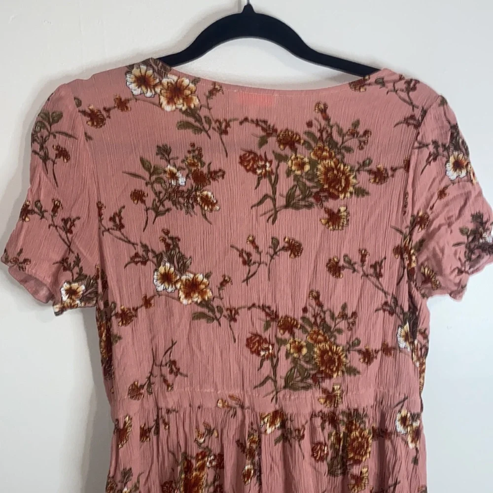 🎱Blush Pink Floral tie dress! - Picture 8 of 9